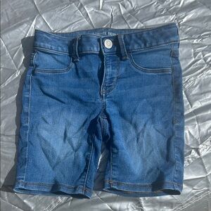 SO Girls Ultimate Bermuda Denim Shorts Size 10 Stretch Blue Jean Shorts